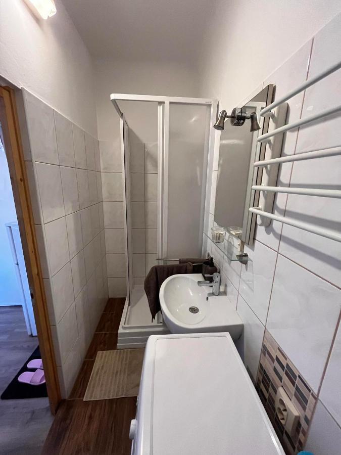 Varfal-Lak Apartman Šoproň Exteriér fotografie