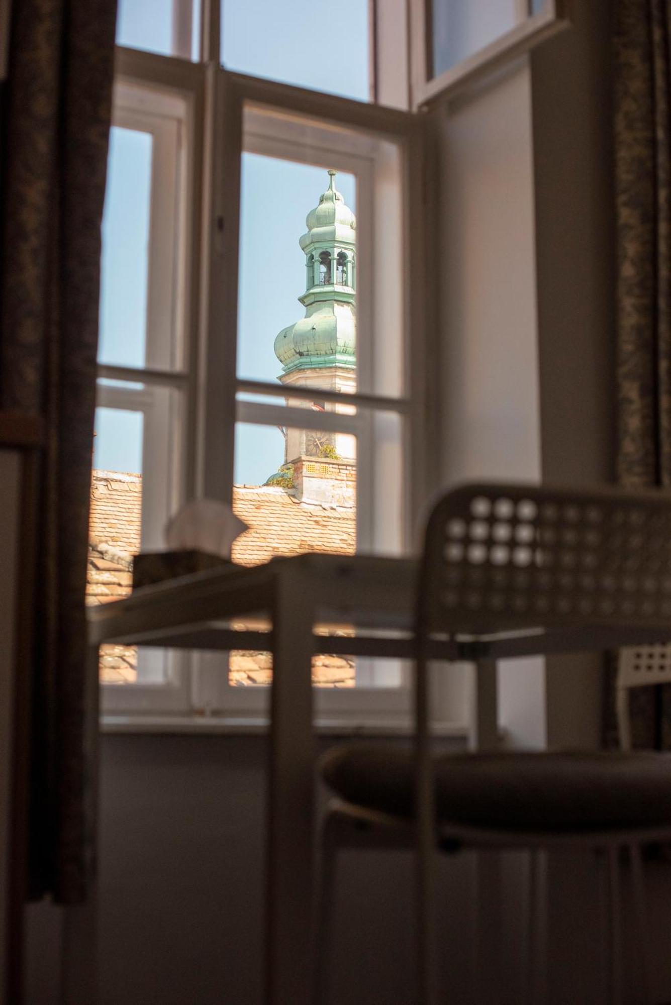 Varfal-Lak Apartman Šoproň Exteriér fotografie